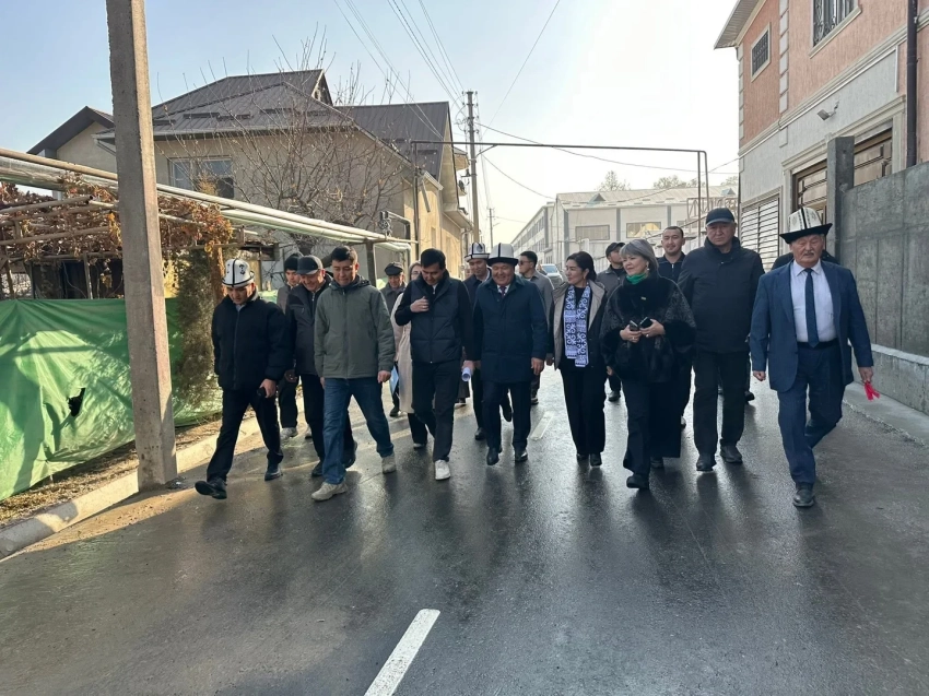 В Оше ввели в эксплуатацию новую асфальтированную улицу