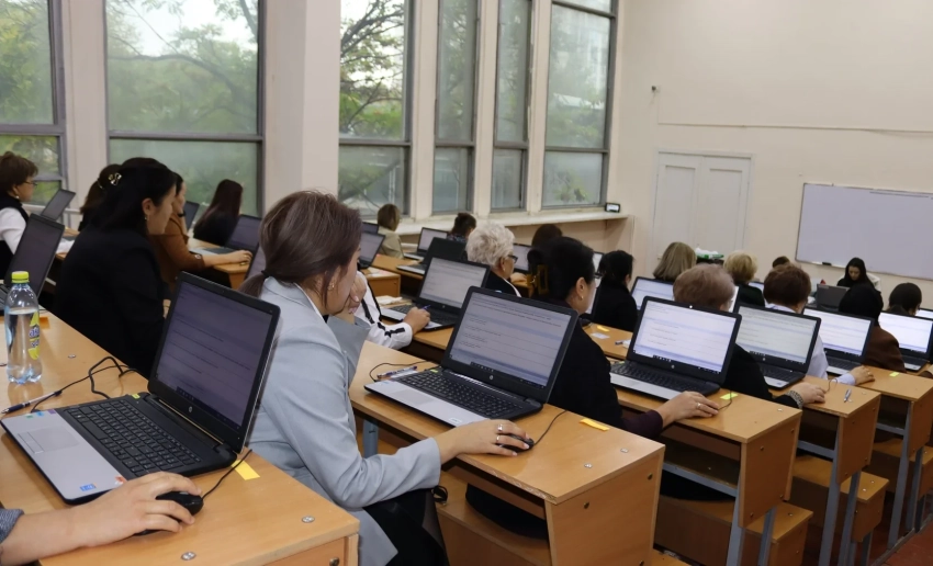 В Кыргызстане проходят экзамены для будущих руководителей детсадов