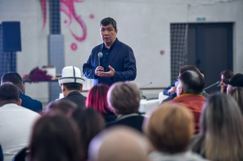 В Бишкеке прошел совет по делам лиц с инвалидностью при мэрии