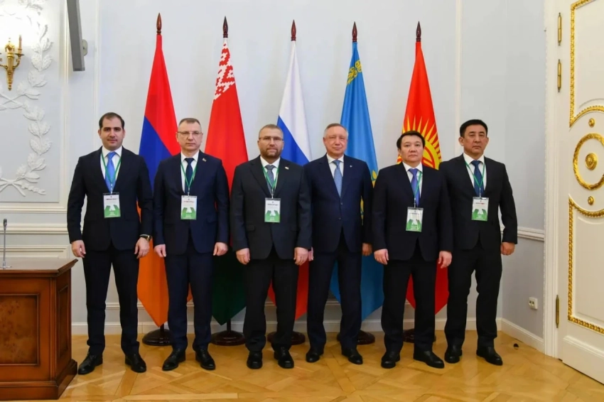 До 10 минут хотят сократить проверку на границе таможенники стран ЕАЭС