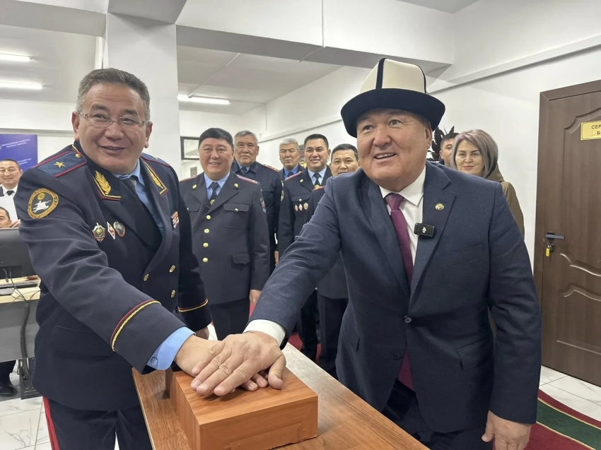 В Оше открыли центр мониторинга за соблюдением ПДД