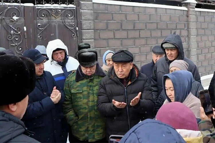 В зоне строительства объездной дороги Бишкека выявлены незаконные постройки