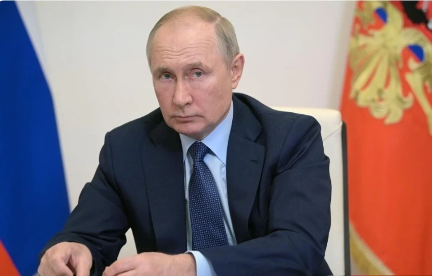 Путин поздравил паралимпийцев РФ с возвращением флага и гимна