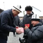 Ташиев построил дом жителю Сокулука, который лишился ног в ДТП в России