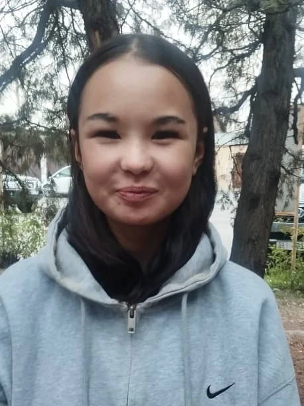 В жилмассиве "Ак-Бата" в Бишкеке за неделю пропали две девочки-подростка