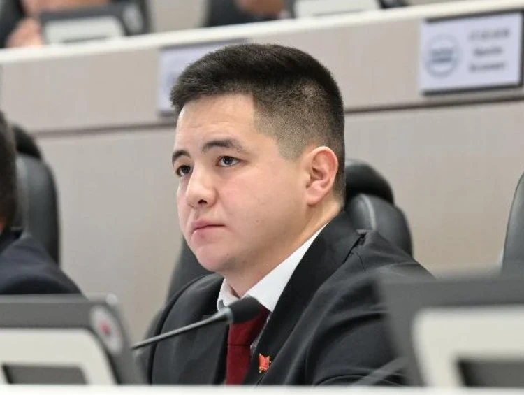 Депутат: Из-за размыва берегов Чуйского канала страна теряет приграничные земли