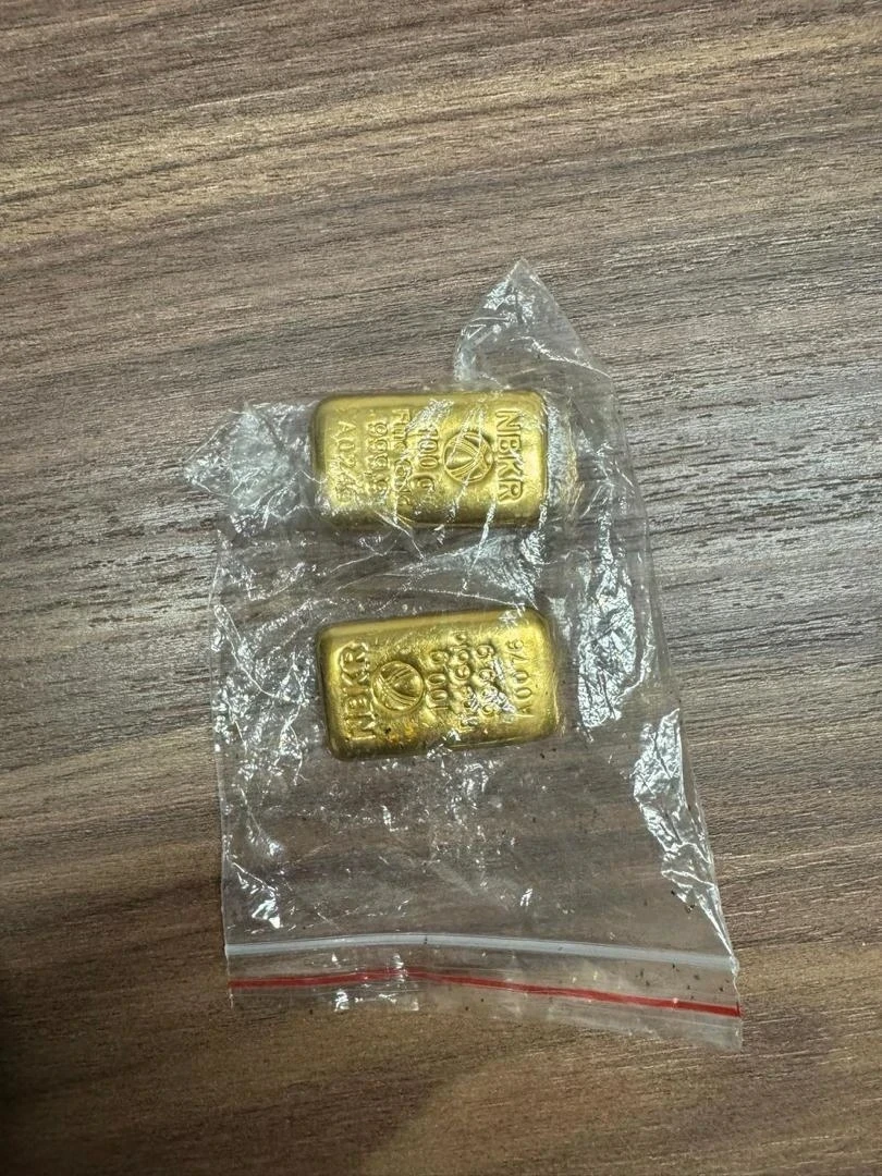 Деньги не в моде: мужчина пытался подкупить сотрудника ГКНБ золотом