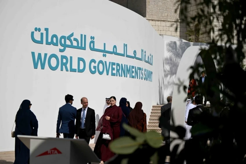 Кыргызстан представил в Дубае модель экономического роста "Снежный барс". Фото