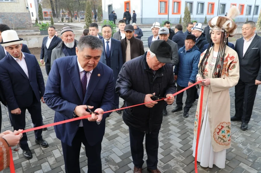 Камчыбек Ташиев открыл новый спорткомплекс в Бишкеке