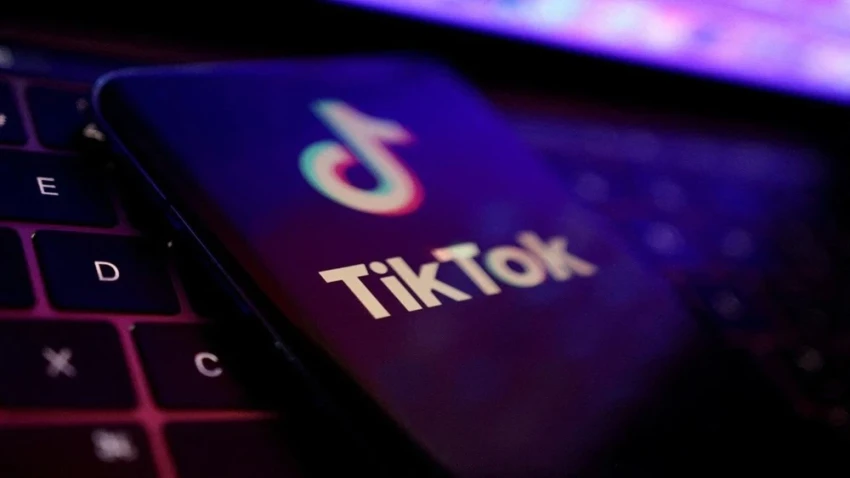 TikTok собирает данные пользователей, даже если они не используют приложение. «Би-би-си» рассказал, как защитить свою конфиденциальность