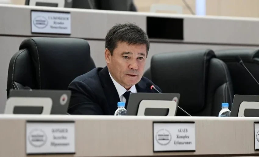 Таалайбек Масабиров возглавил депутатскую группу «Ала-Тоо»