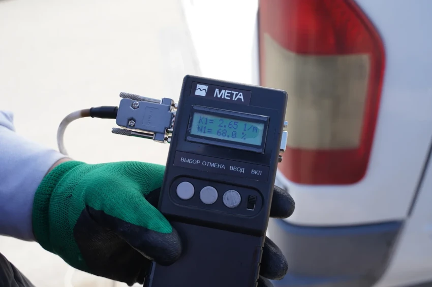 В Бишкеке оштрафованы водители за превышение выбросов вредных веществ