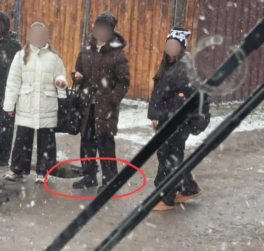 Конечные остановки некоторых столичных автобусов в ужасном состоянии. Комментарий мэрии