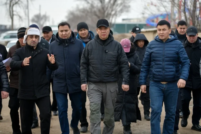 Мэр Бишкека проверил столичную инфраструктуру и дал поручения по благоустройству