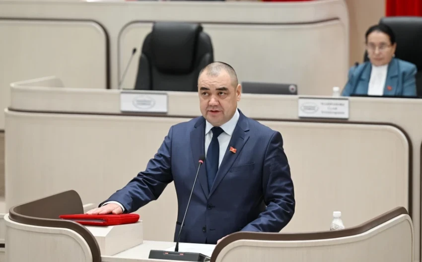 В ЖК призвали дать правовую оценку на информацию о связях отца депутата с ОПГ