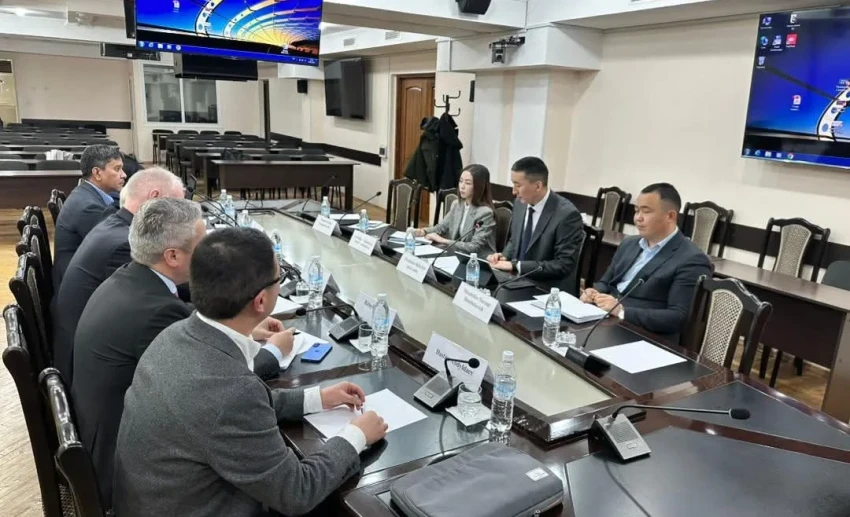 Минтранс и АБР обсудили вопросы электромобильности и цифровизации транспорта