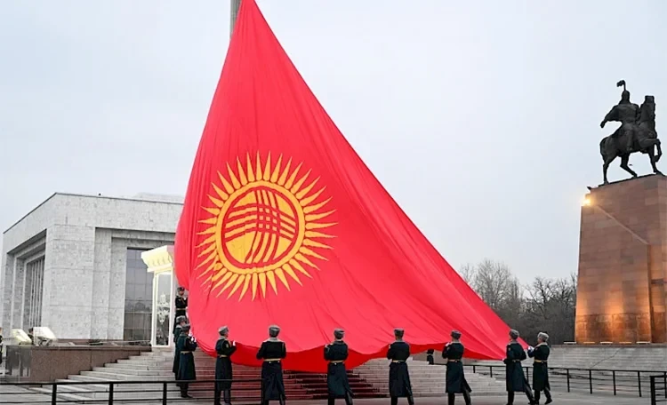 Символ единства и суверенитета. История и гордость Государственного флага Кыргызстана