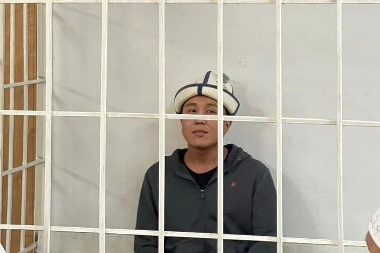 Акын Аскат Жетиген заявил о пытках в колонии после жалобы омбудсмену