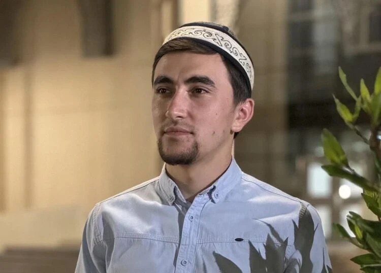 Кыргызстанец вновь стал чемпионом мира по чтению Корана