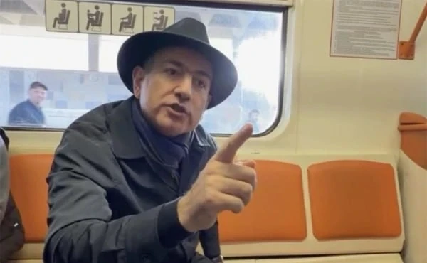 Премьер Армении Пашинян поругался с женщиной в метро из-за Карабаха