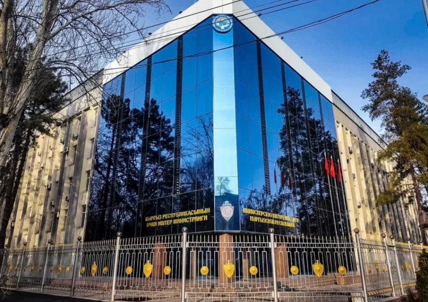 В МВД опровергли запрет на общение с коммунальщиками и иностранцами