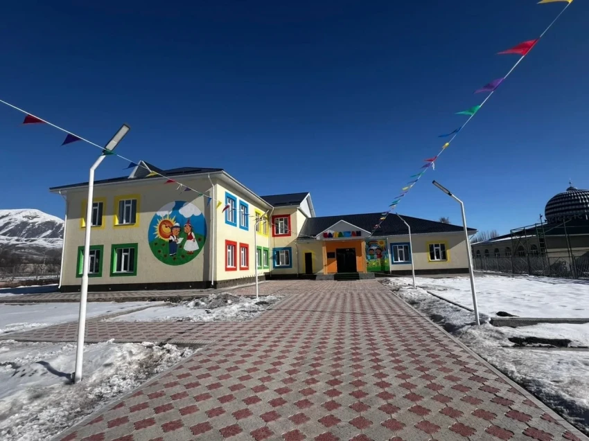 В селе Темир Иссык-Кульской области открыли новый детский сад на 120 мест