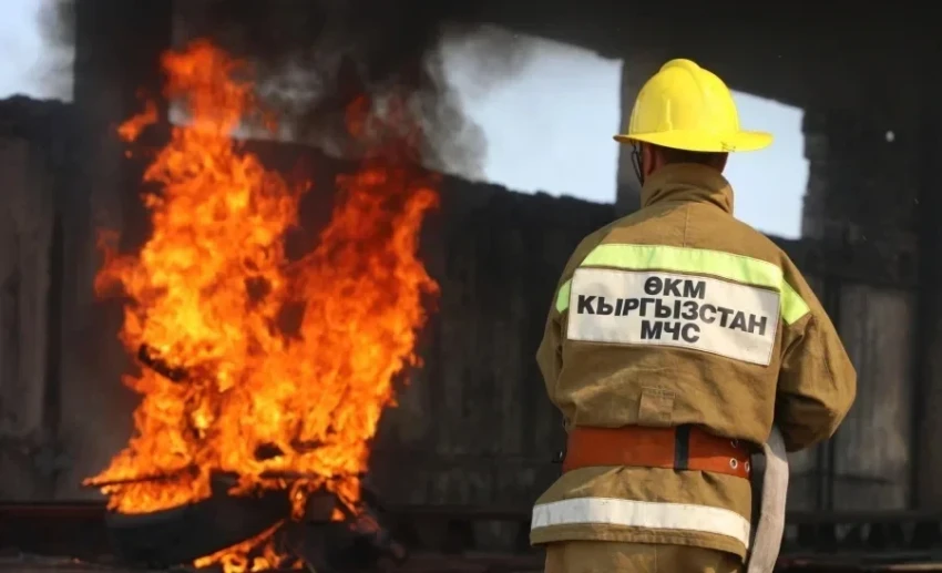 Семь пожаров за сутки произошло в Кыргызстане