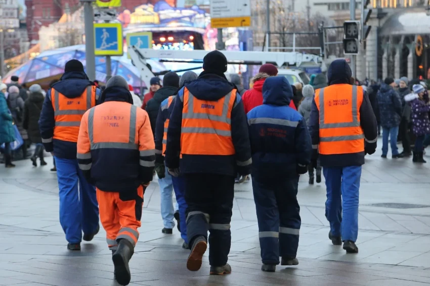 Законопроект о новых правилах для мигрантов: доходы, авансы и выезд детей из РФ