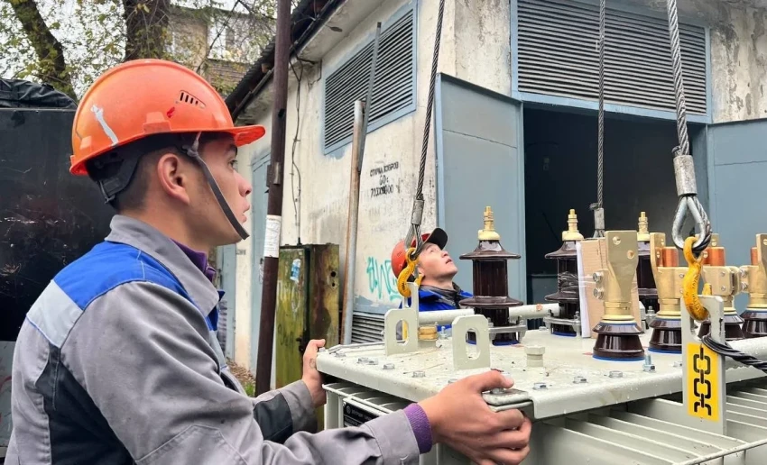 В Бишкеке отремонтируют 298 трансформаторов и установят 38 новых