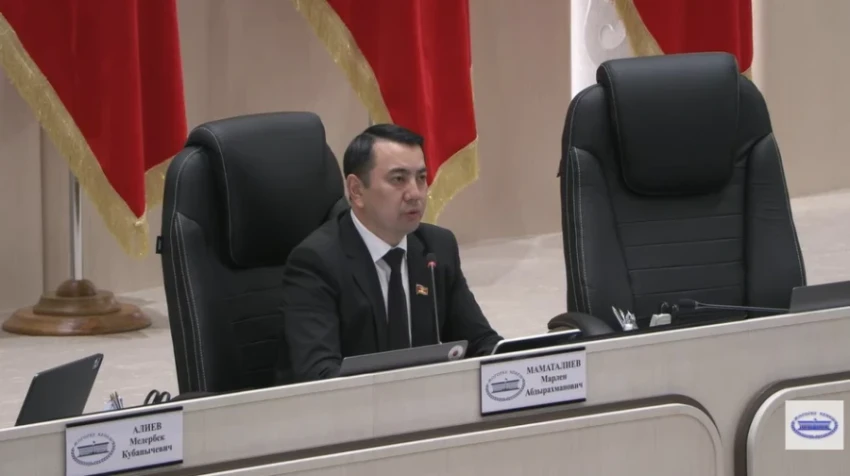 Цензура будет жестче. Депутатам ограничат выступления с трибуны