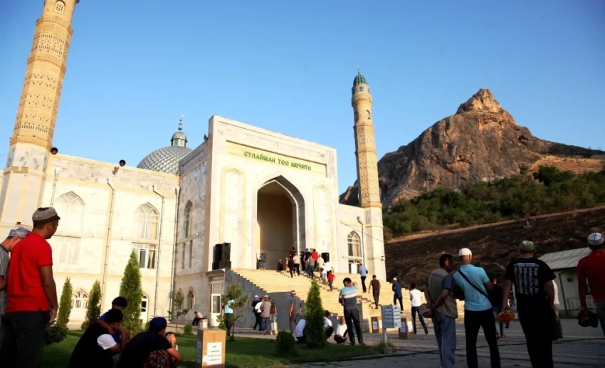 В Оше айт намаз пройдет в мечетях