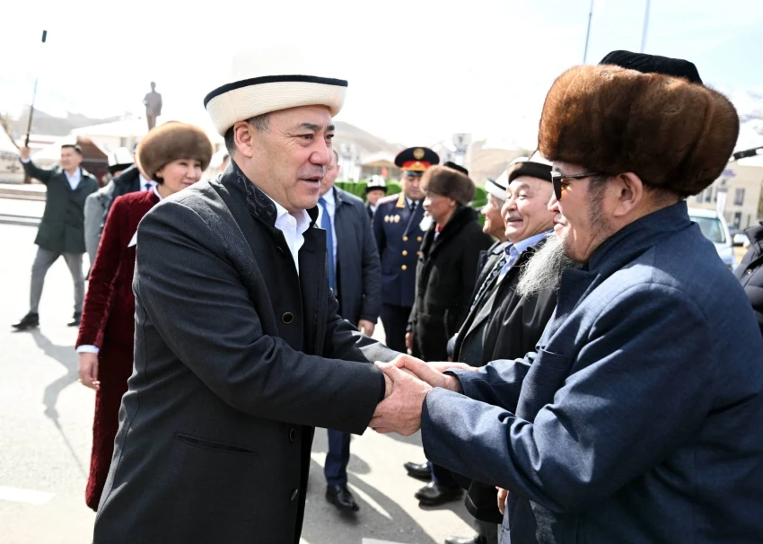 В Нарыне с участием президента и первой леди отпраздновали Нооруз. Как это было