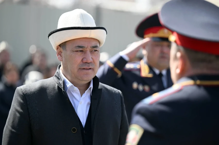 Садыр Жапаров открыл новое здание ОВД в Нарыне