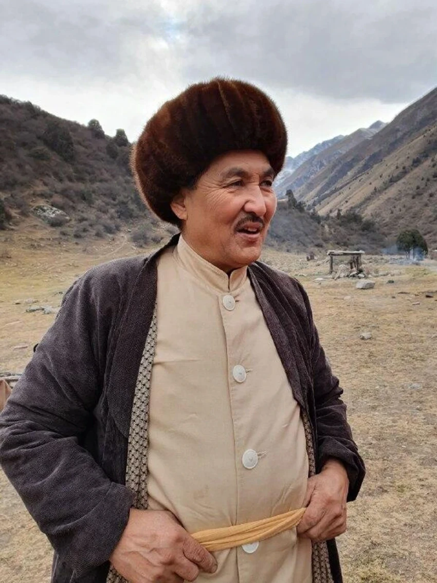 Актеру Абдыкалыку Акматову присвоено звание народного артиста Кыргызстана