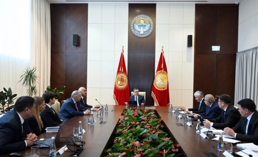 Президент принял главу швейцарской компании, занимающейся экономической безопасностью