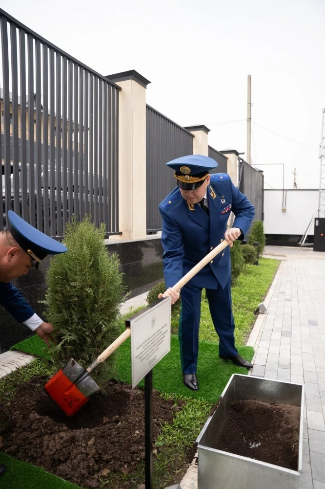 Генпрокурор открыл новое здание для прокуратуры Кара-Суйского района
