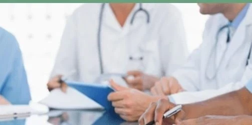 Врачи борются за жизнь военнослужащего после ДТП в Лейлеке