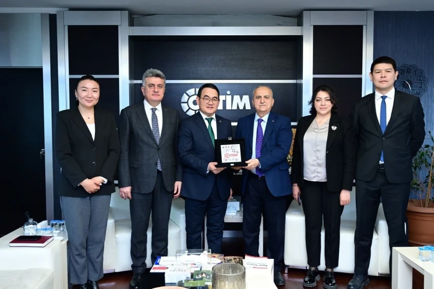 Кыргызстан и Турция обсудили развитие промышленного сотрудничества