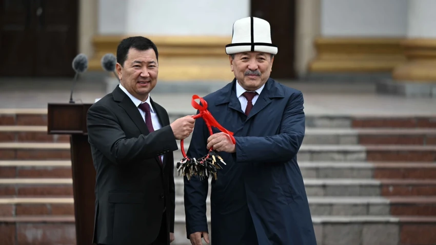 Кабмин передал Минводсельхозу более 60 единиц спецтехники